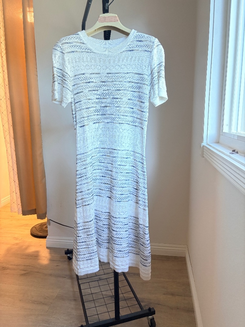 Classic Cotton Dress – Effortless Elegance